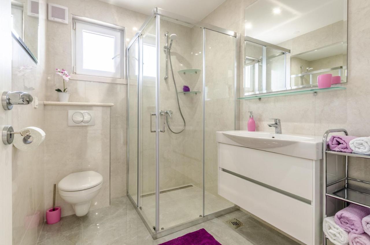 Antea Apartment Прижба Екстериор снимка