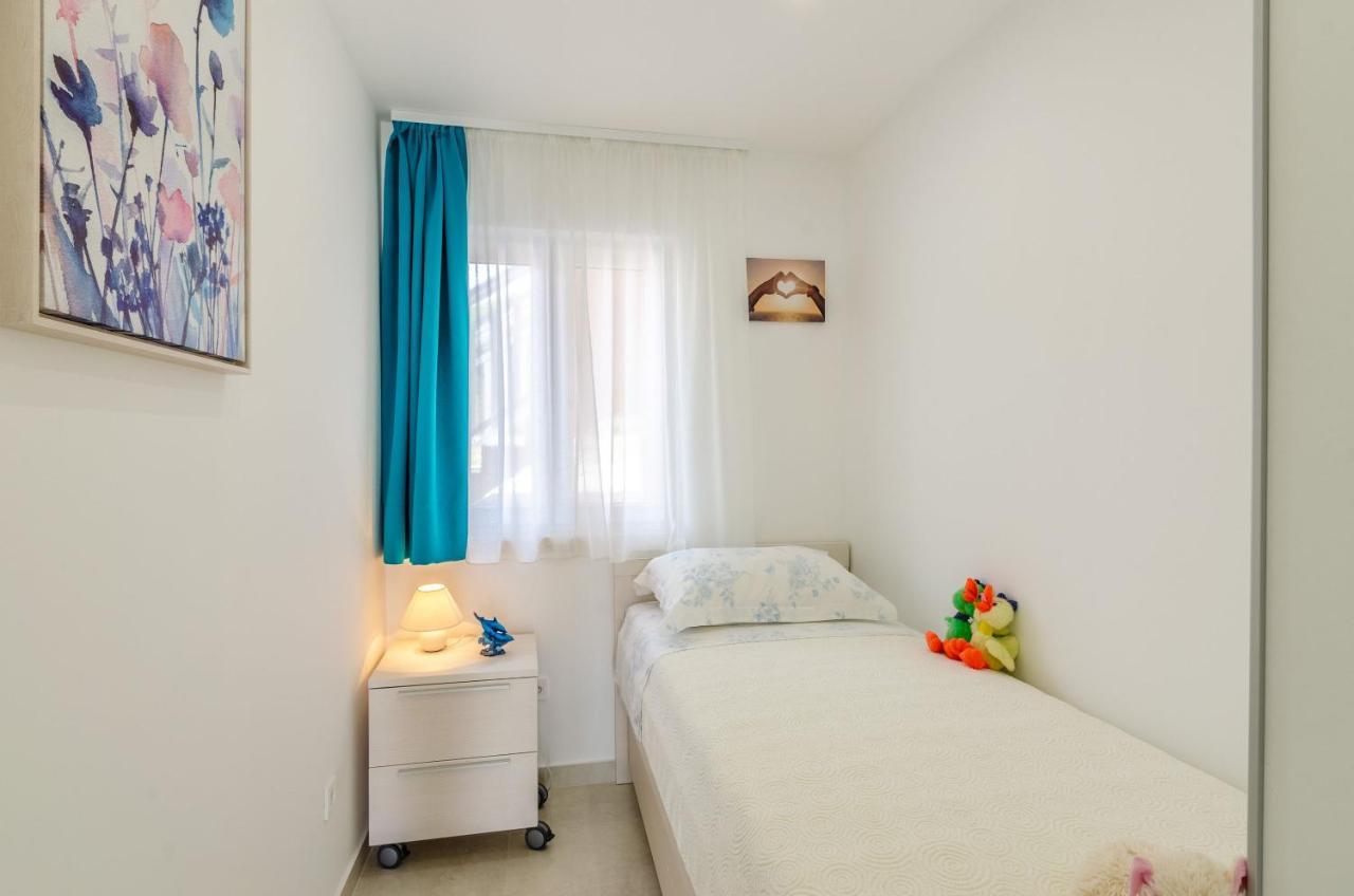 Antea Apartment Прижба Екстериор снимка